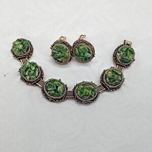 Vintage Leru Green Bracelet Clip Earrings Set
